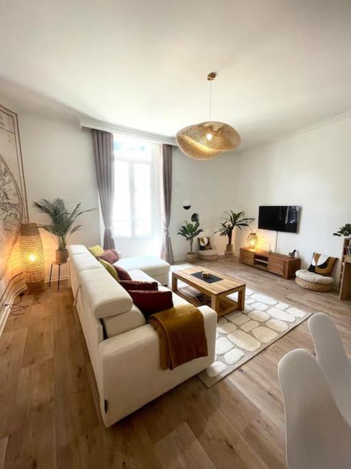 L'Echappee Chic Au Coeur De Valence Apartman Valence  Kültér fotó