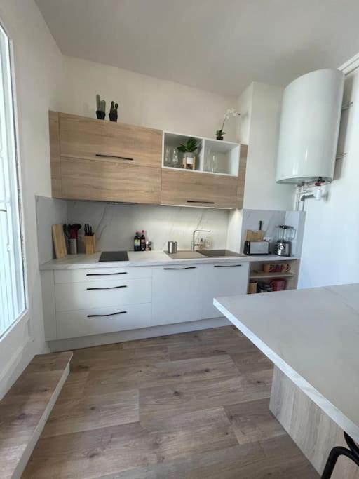 L'Echappee Chic Au Coeur De Valence Apartman Valence  Kültér fotó