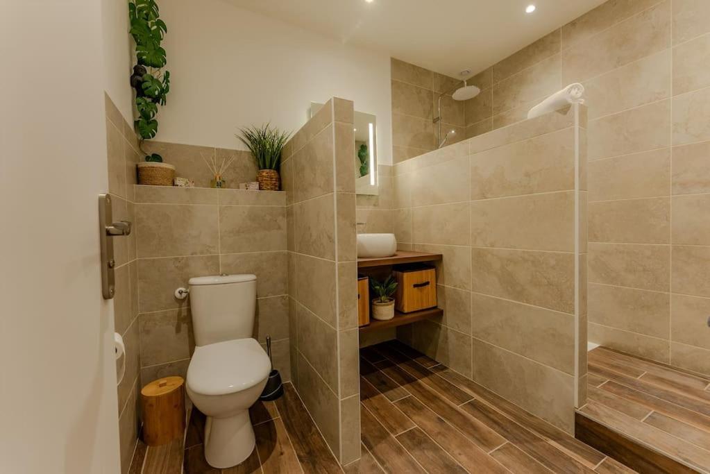 L'Echappee Chic Au Coeur De Valence Apartman Valence  Kültér fotó